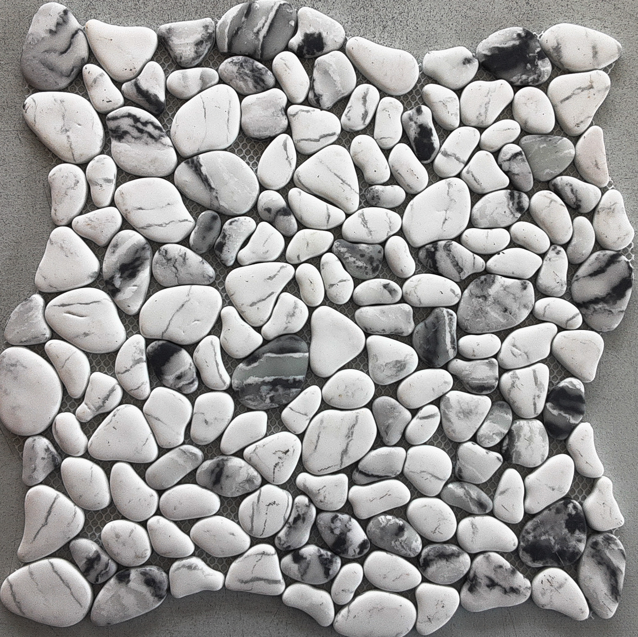 White & Grey Pebbles/12x12-1sqft 11pcs per box